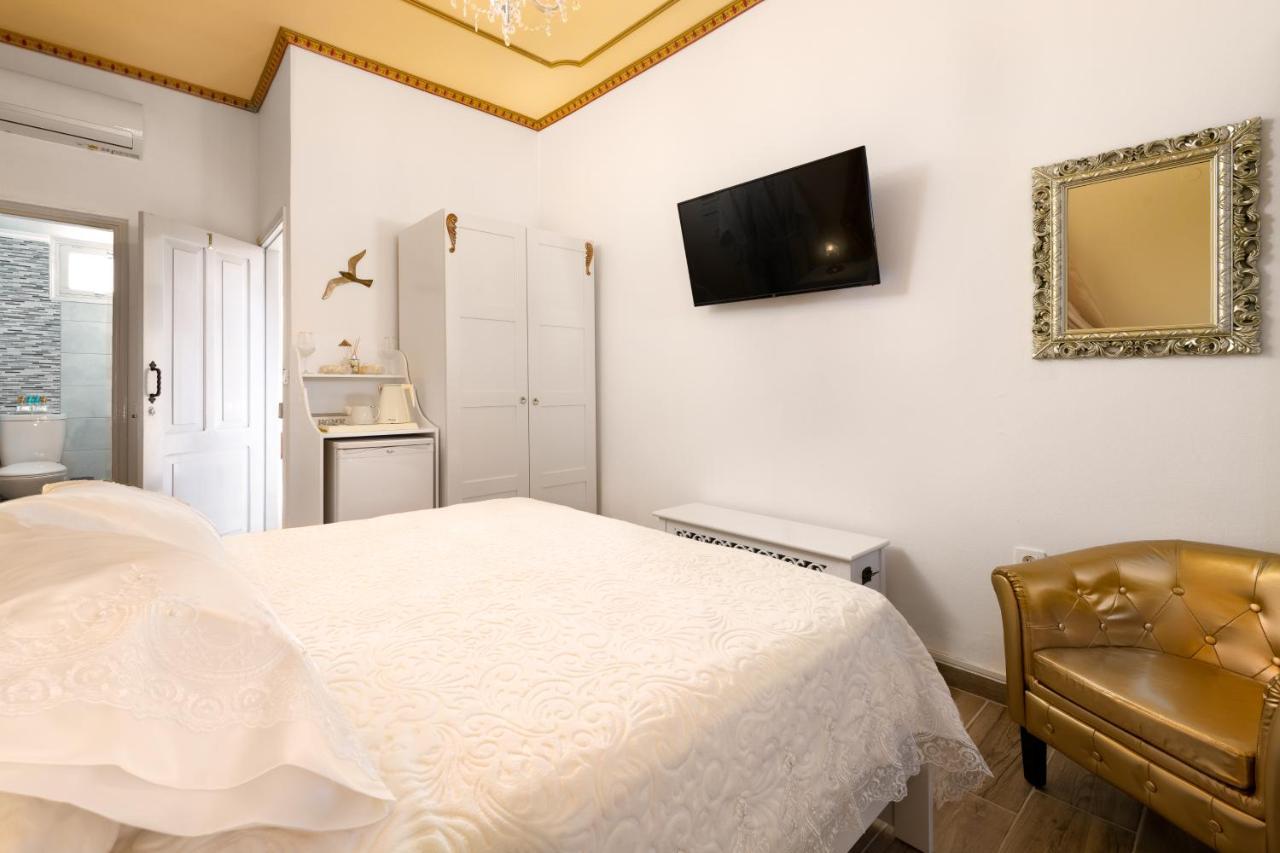 סימי Marika'S Deluxe Rooms מראה חיצוני תמונה