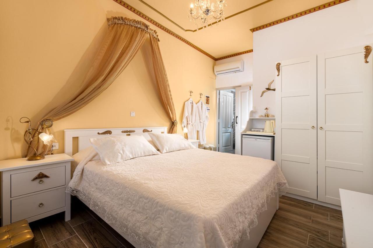 סימי Marika'S Deluxe Rooms מראה חיצוני תמונה