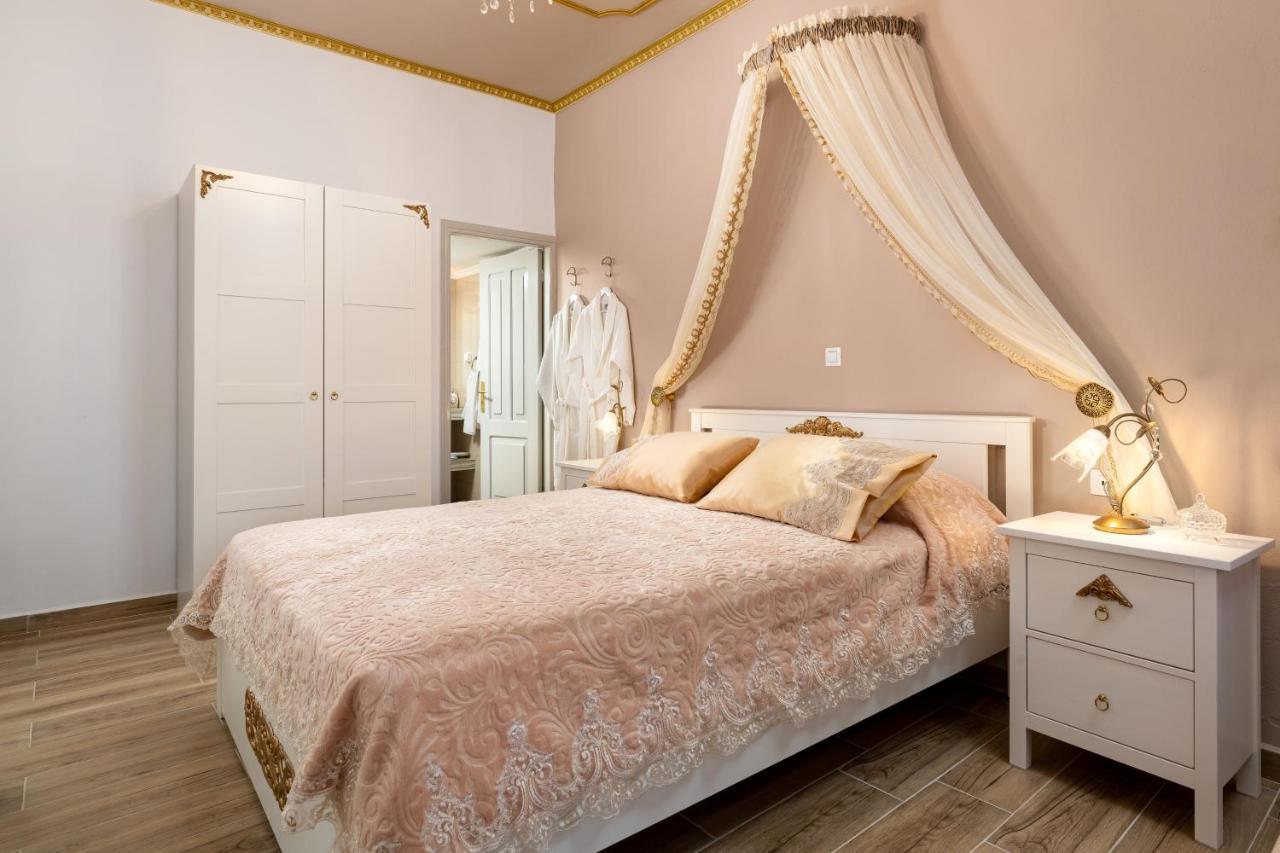 סימי Marika'S Deluxe Rooms מראה חיצוני תמונה