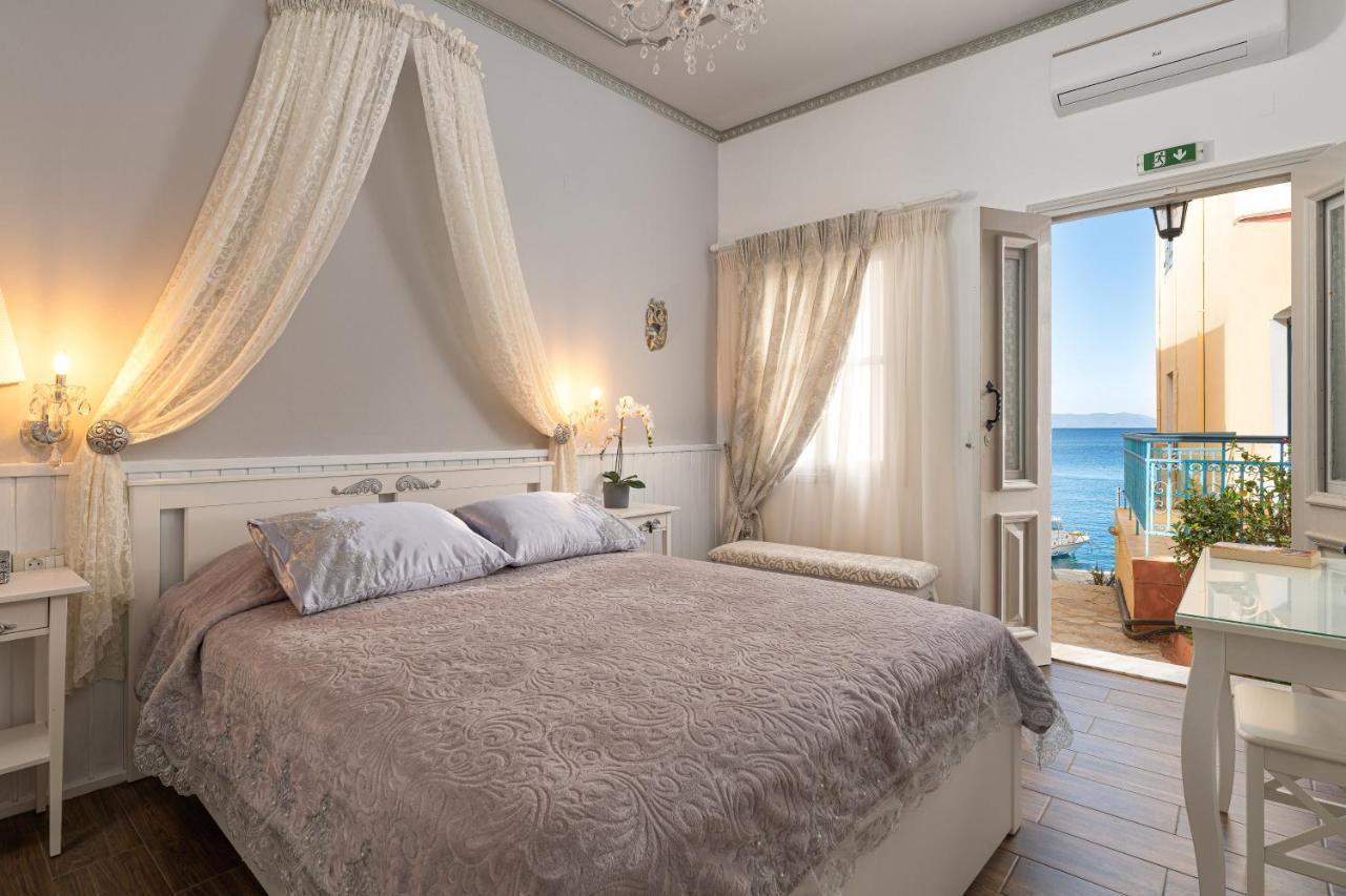 סימי Marika'S Deluxe Rooms מראה חיצוני תמונה
