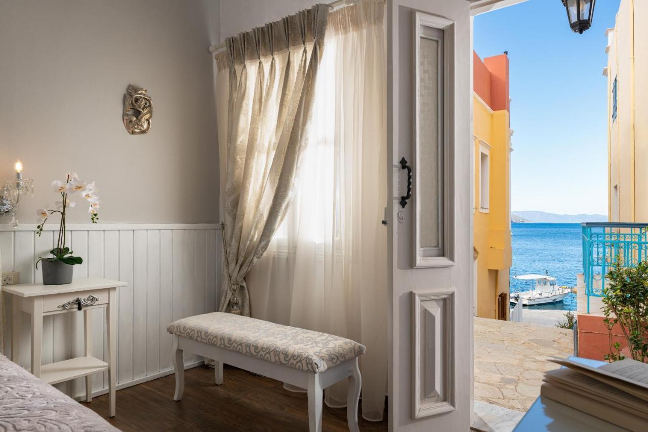 סימי Marika'S Deluxe Rooms מראה חיצוני תמונה